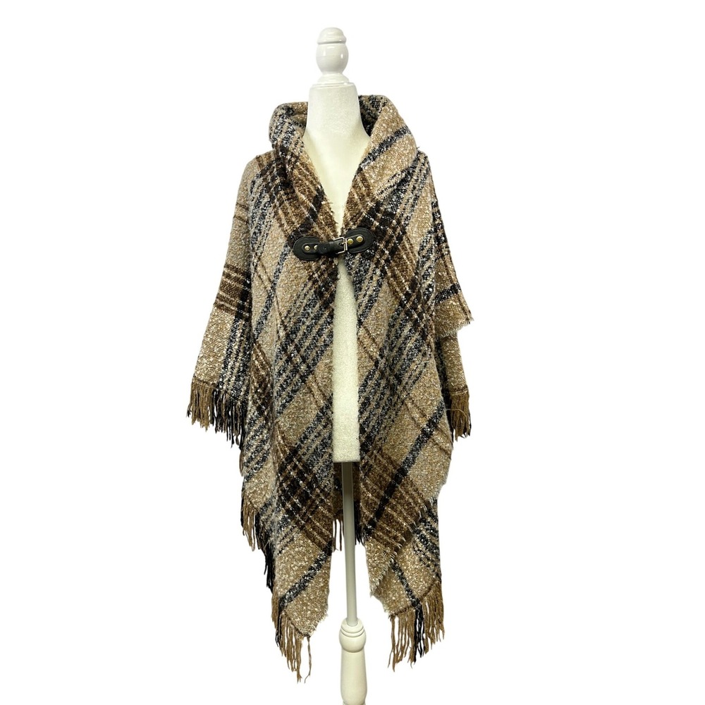 Unbranded Plaid Boucle Poncho Women One Size Tan Black Buckle Fringe Wrap Shawl